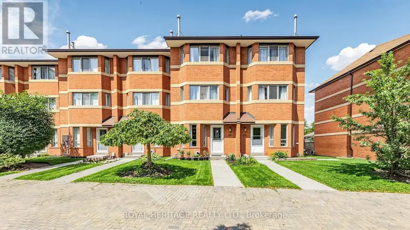 Townhouse at TH 19 - 2472 EGLINTON AVENUE E, Toronto