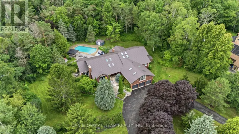 Detached at 64 WOODBRIDGE CIRCLE, Scugog