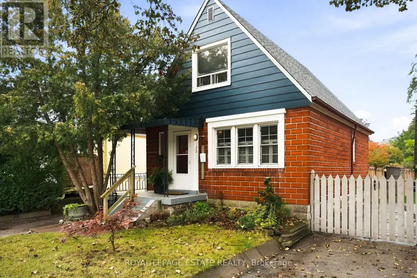 Detached at 72 MANDERLEY DRIVE, Toronto