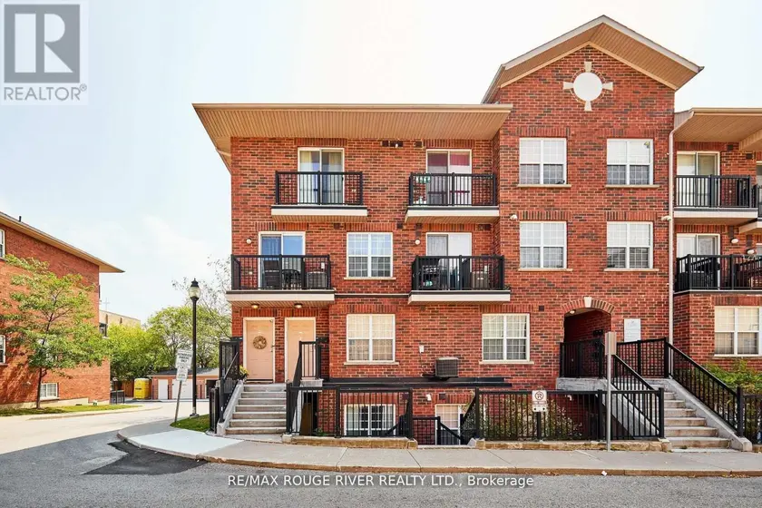 Townhouse at 312 - 25 STRANGFORD LANE, Toronto