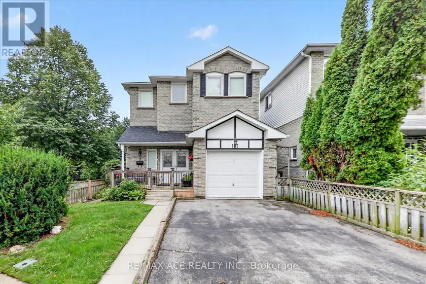 Detached at 17 WHITTINGTON COURT, Ajax