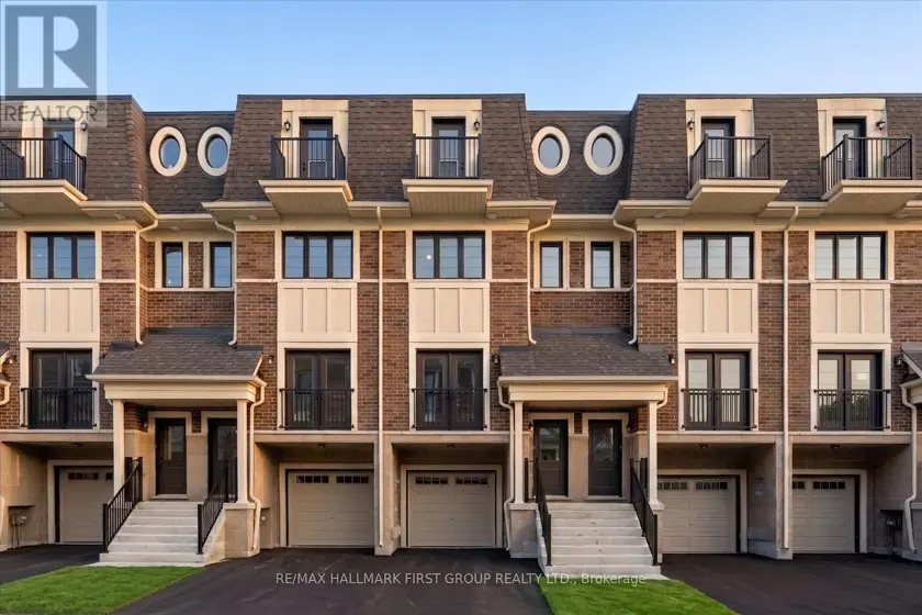 Townhouse at 19 MARRET LANE, Clarington