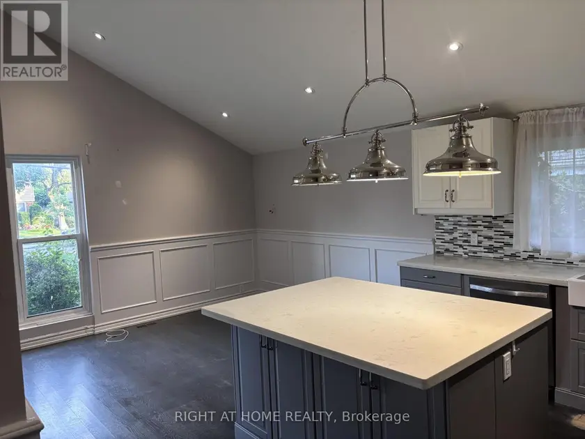 Detached at 60 BROOKRIDGE DRIVE, Toronto