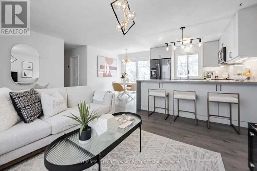 Detached at 4075A LAWRENCE AVENUE E, Toronto