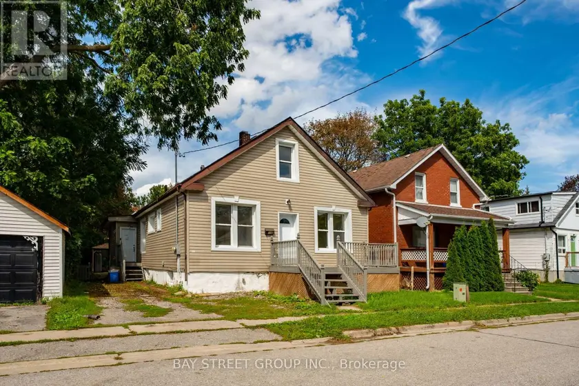 Detached at 116 SUMMER STREET, Oshawa