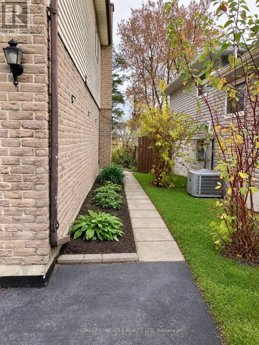 Detached at 91 LIMERICK STREET, Oshawa