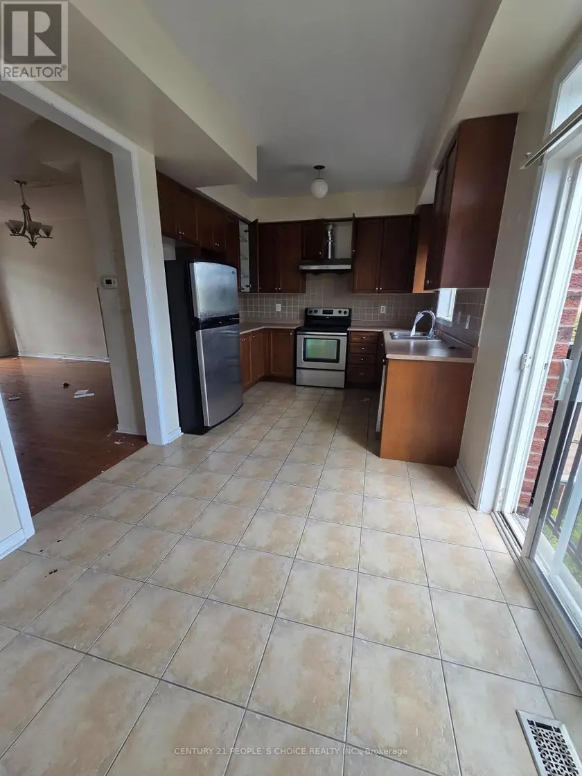 Townhouse at 5 CURRAN HALL CRESCENT, Toronto