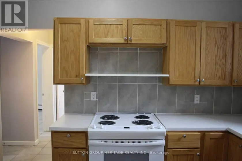 Multiplex at 1 - 509 COLBORNE STREET W, Whitby