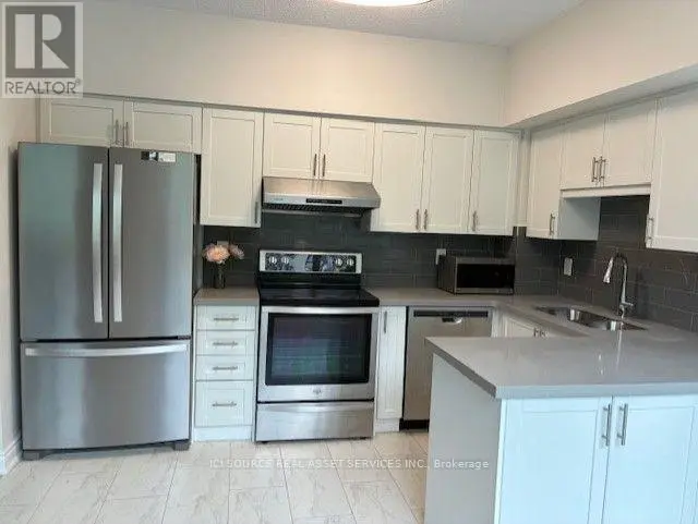 Apartment at 103 - 2800 WARDEN AVENUE, Toronto