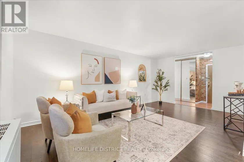 Apartment at 404 - 3420 EGLINTON AVENUE E, Toronto