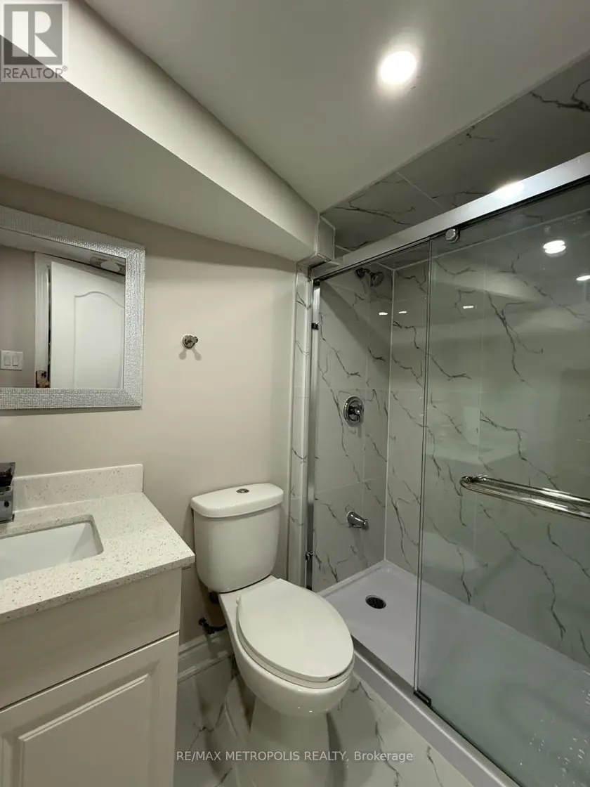 Detached at BSMT - 204 MONTGOMERY AVENUE, Whitby