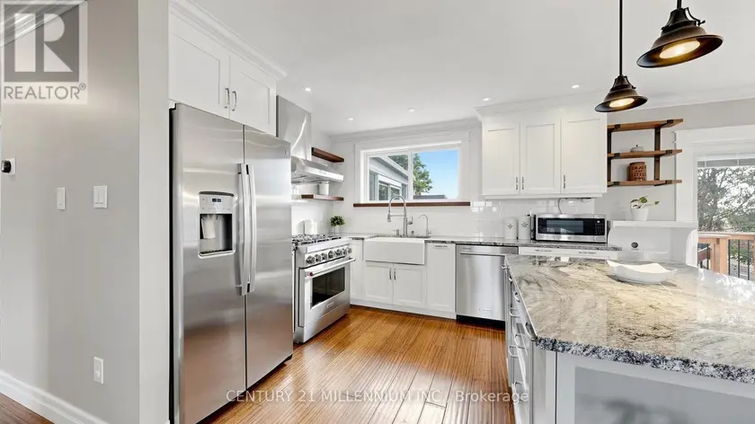 Detached at 938 GREENWOOD CRESCENT, Whitby