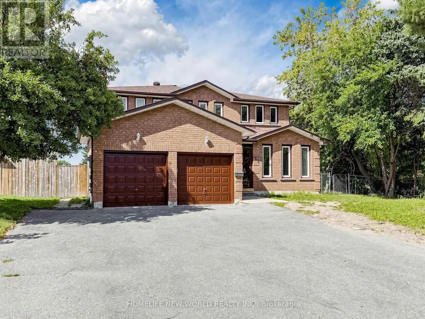 Detached at 21 LOVEKIN GROVE, Toronto