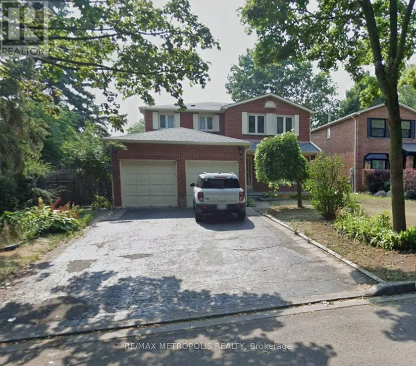 Detached at 83 WINDRUSH TRAIL, Toronto