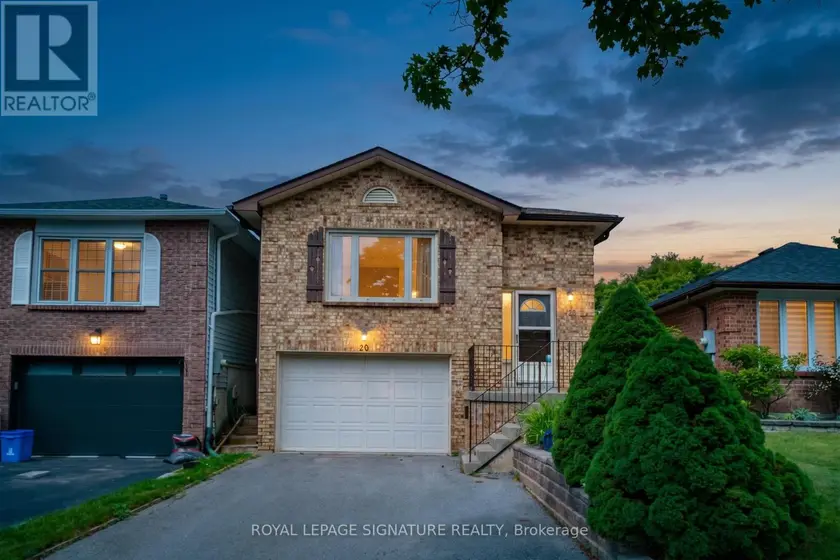 Detached at 20 MCFEETERS CRESCENT, Clarington