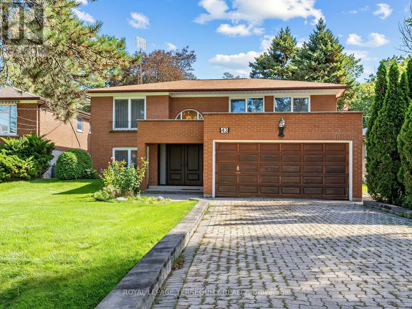 Detached at 43 ZAPH AVENUE, Toronto