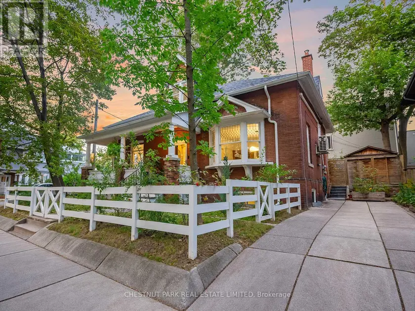 Detached at 139 HAMMERSMITH AVENUE, Toronto