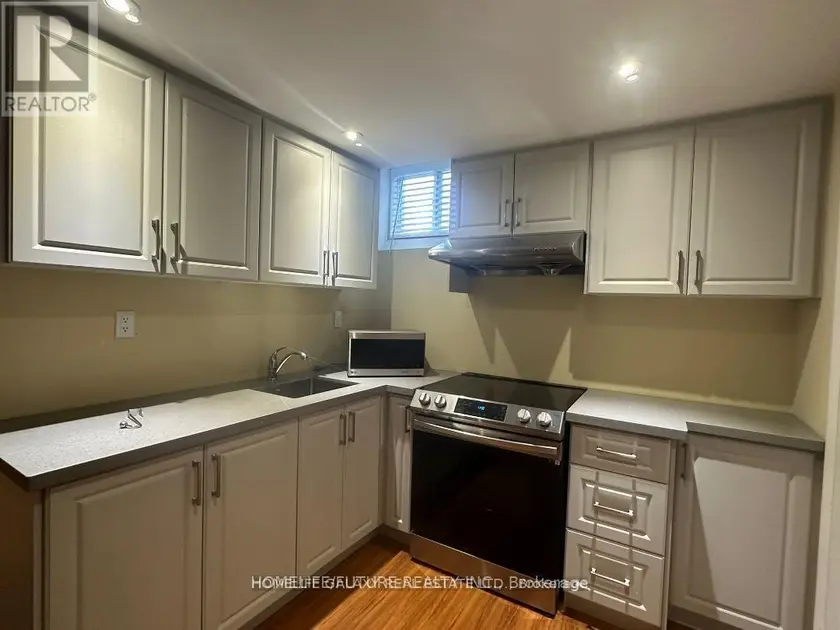 Detached at BSMT - 11 CLAIR AVENUE, Whitby