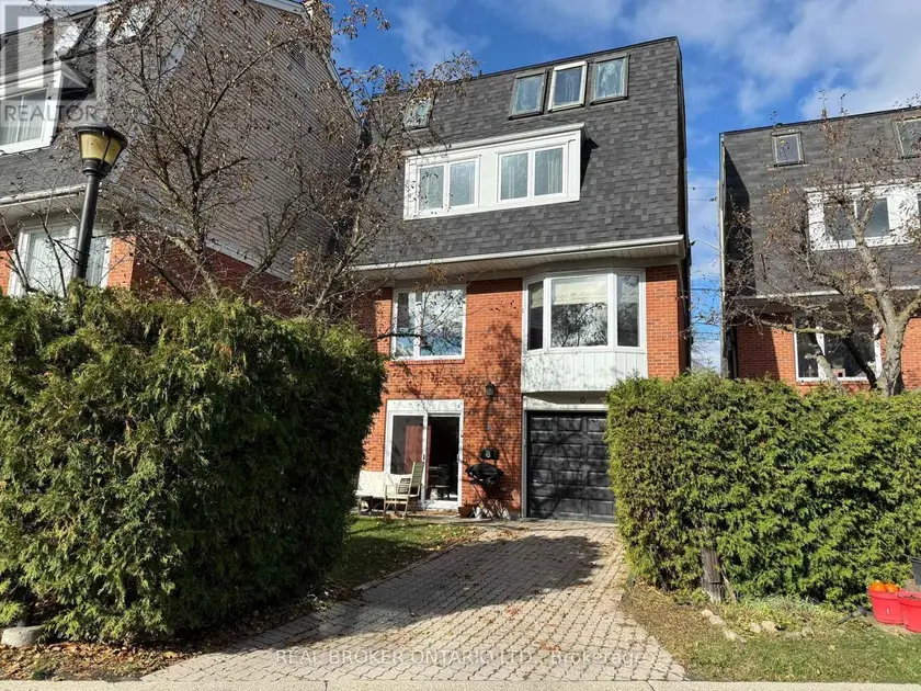 Detached at 6 - 45 BIRCHMOUNT ROAD, Toronto