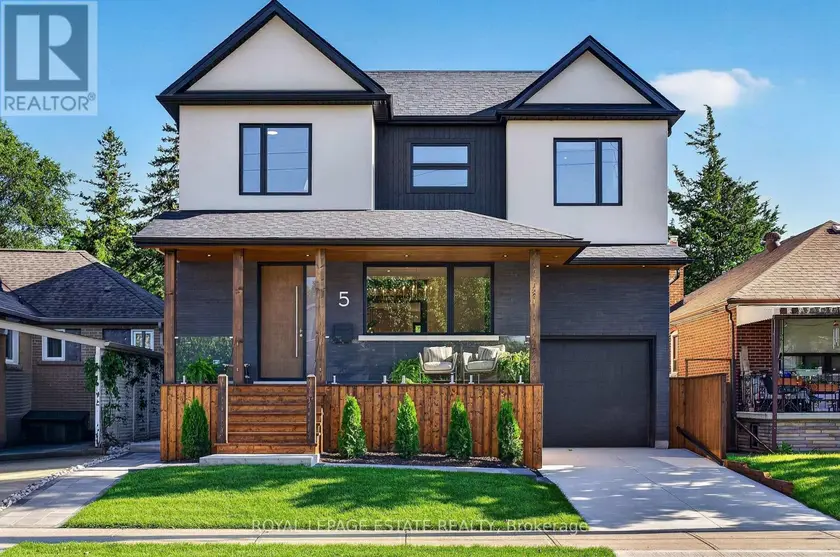Detached at 5 NORTH DRIVE, Toronto