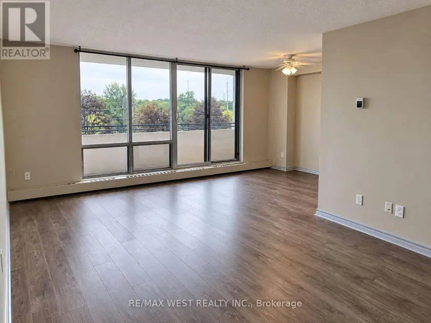 Apartment at 309 - 101 PRUDENTIAL DRIVE, Toronto