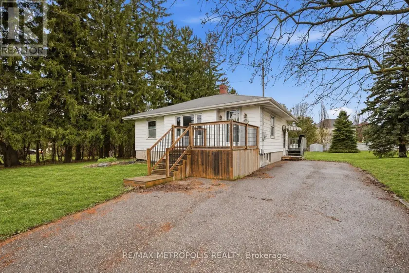 Detached at 148 WINCHESTER ROAD E, Whitby