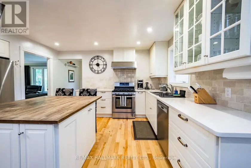 Detached at 55 LARWOOD BOULEVARD, Toronto