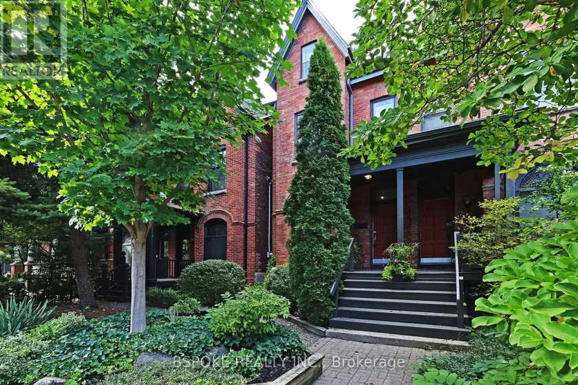 Semi-Detached/Link at 200 FIRST AVENUE, Toronto