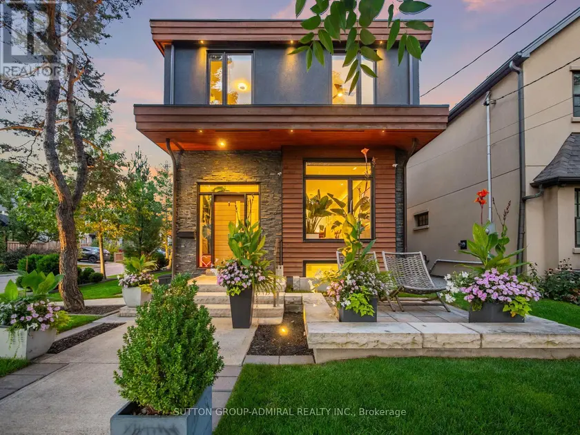 Detached at 39 RED DEER AVENUE, Toronto