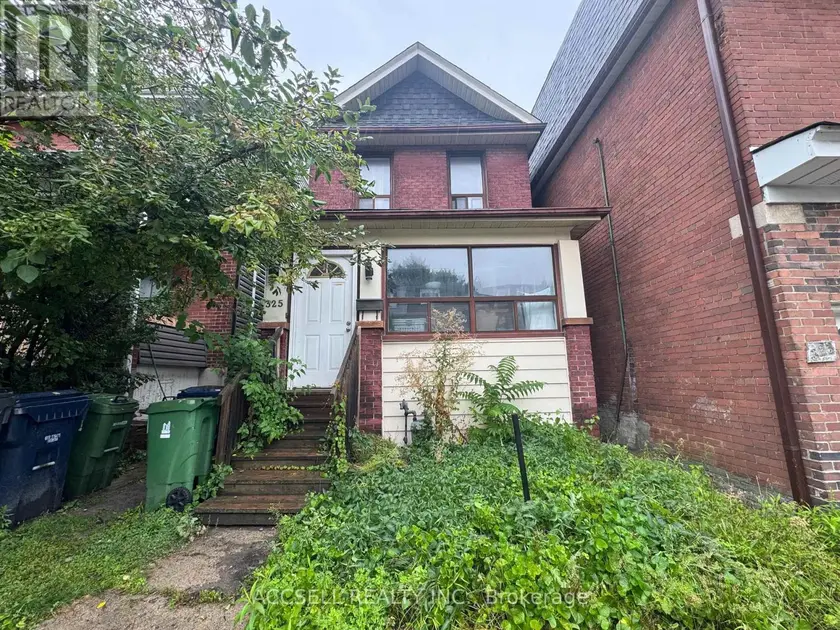 Detached at 325 GREENWOOD AVENUE, Toronto