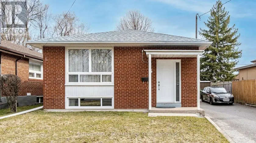 Detached at LOWER - 5 APPLEFIELD DRIVE, Toronto
