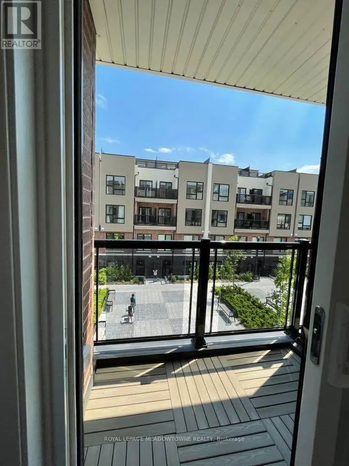 Townhouse at 324 - 8835 SHEPPARD AVENUE E, Toronto