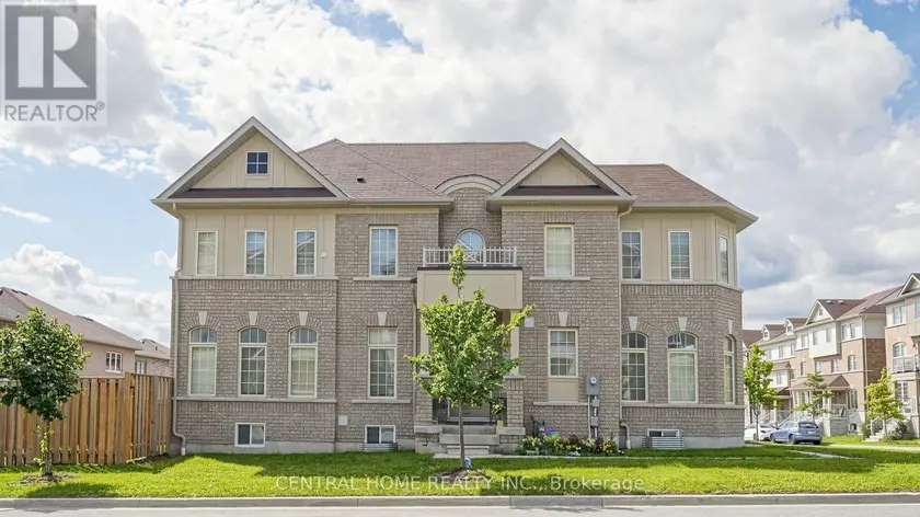 Detached at 25 CAMILLERI ROAD, Ajax