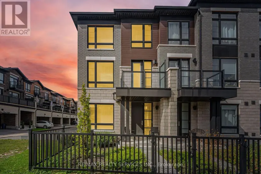 Townhouse at 274 CARNWITH DRIVE E, Whitby