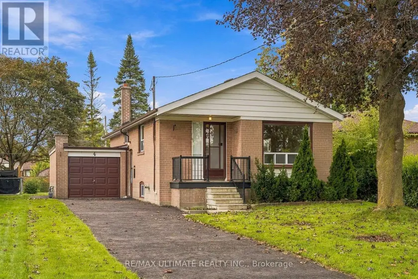 Detached at 4 MORAY PLACE, Toronto