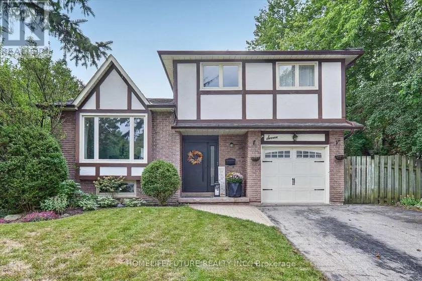 Detached at 7 TOMS COURT, Whitby
