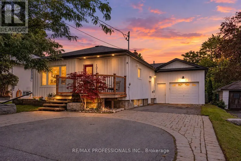 Detached at 1013 CENTRE STREET S, Whitby