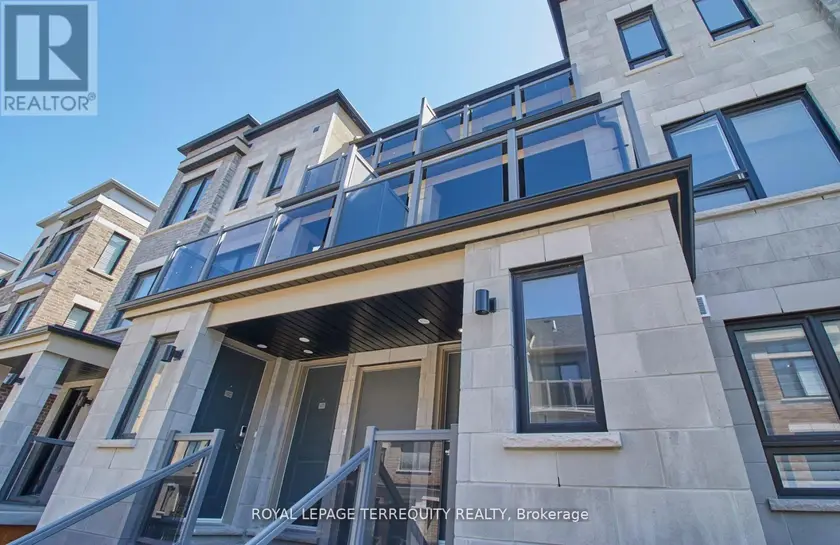 Townhouse at 8D LOOKOUT DRIVE, Clarington