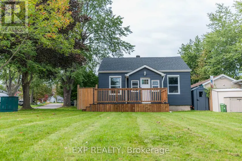 Detached at 18 NELSON AVENUE, Ajax