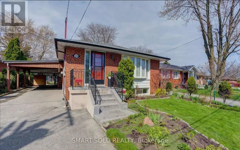 Detached at 24 IVANHOE COURT, Toronto