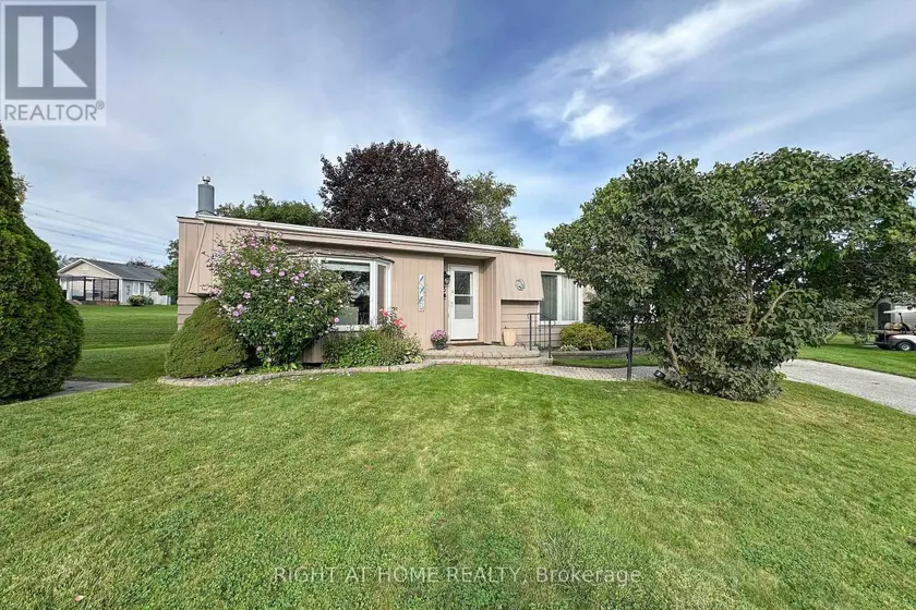 Detached at 13 CORNERBROOK COURT, Clarington