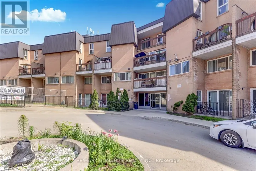 Townhouse at 1067 - 100 MORNELLE COURT, Toronto