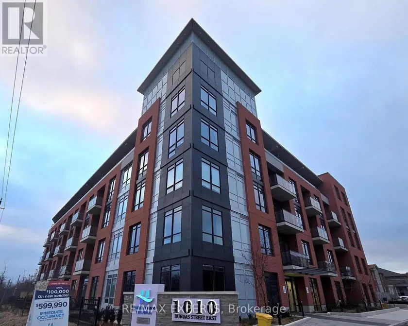 Apartment at 518 - 1010 DUNDAS STREET E, Whitby