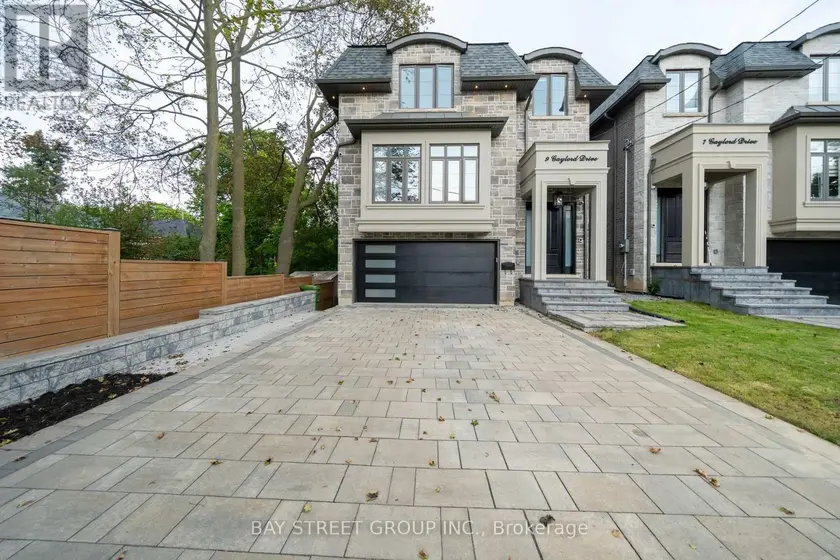 Detached at 9 GAYLORD DRIVE, Toronto