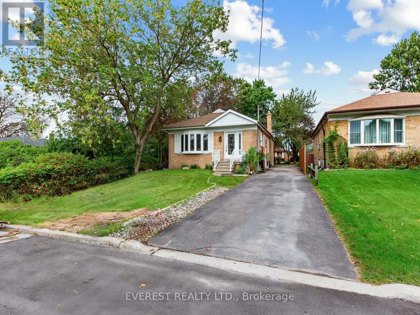 Detached at 20 JAPONICA ROAD, Toronto
