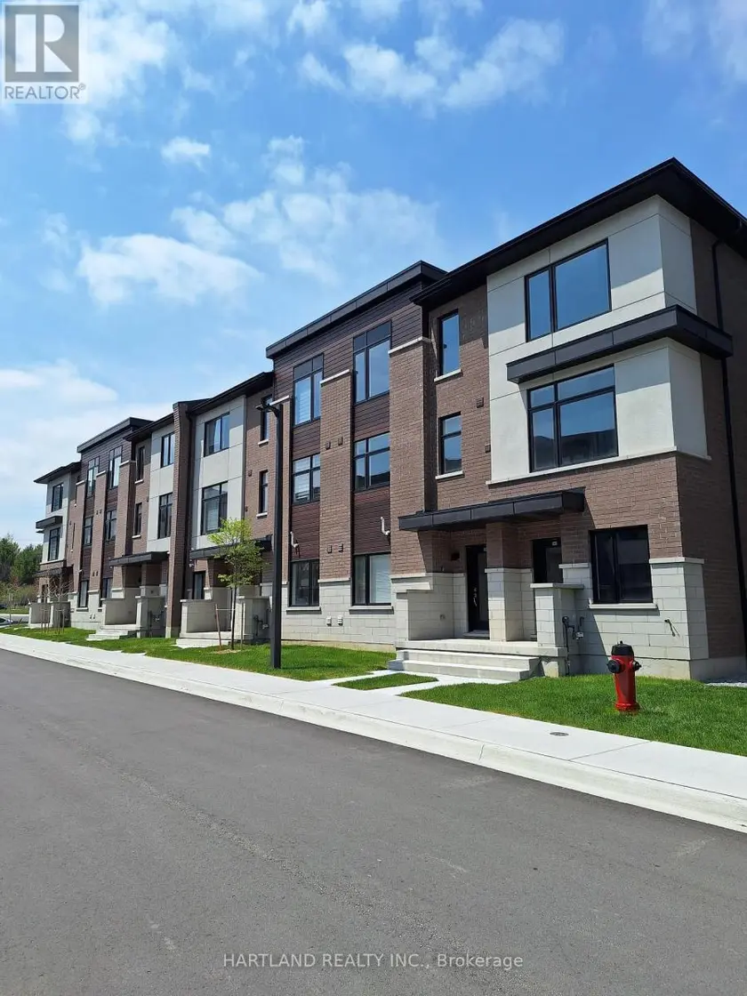 Townhouse at 104 - 1695 DERSAN STREET, Pickering