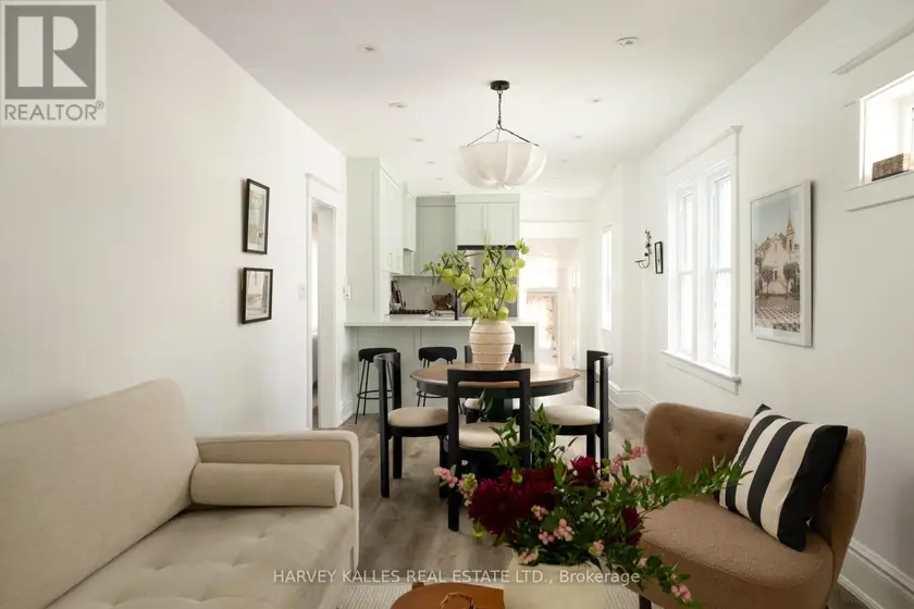 Detached at 84 COLERIDGE AVENUE, Toronto