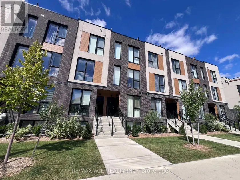 Townhouse at 11 - 168 CLONMORE DRIVE, Toronto