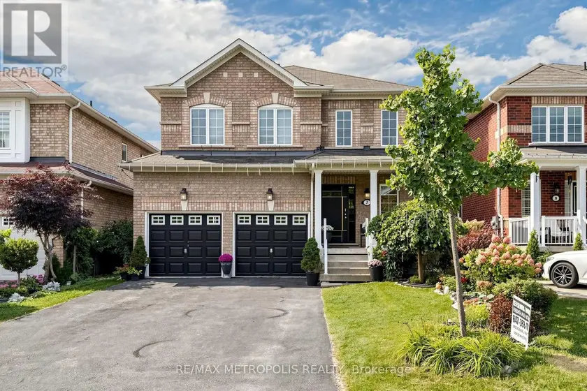 Detached at 7 OCEANPEARL CRESCENT, Whitby