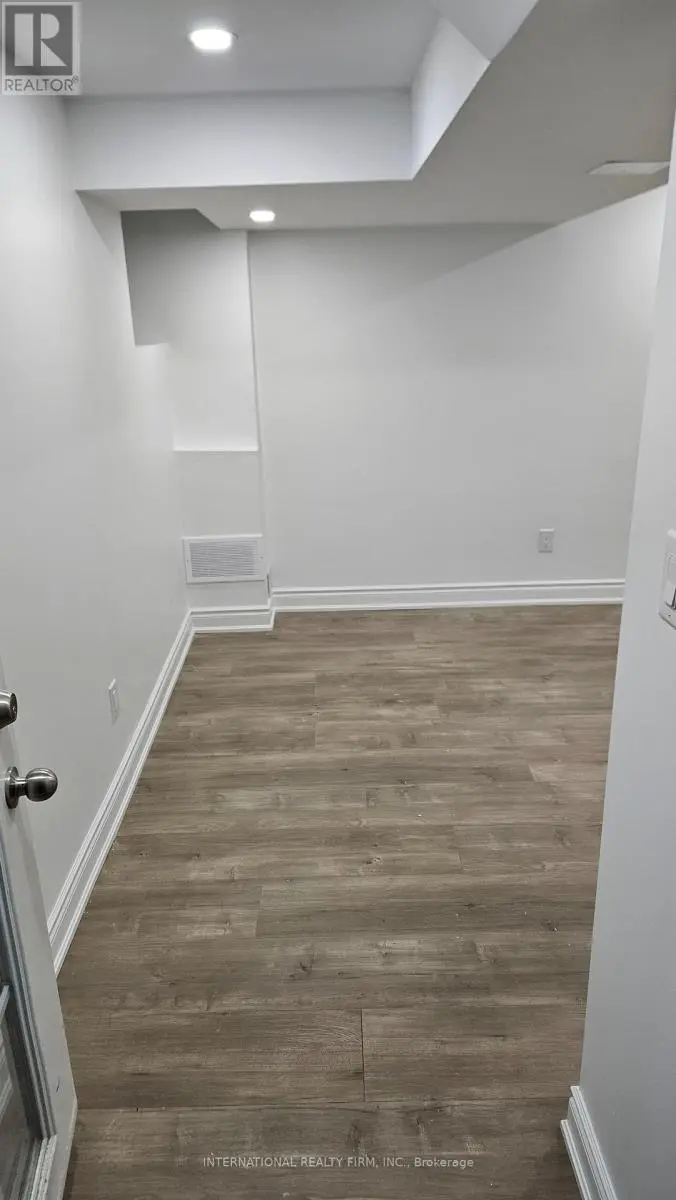Detached at BSMNT - 17A SKELTON CRESCENT, Ajax